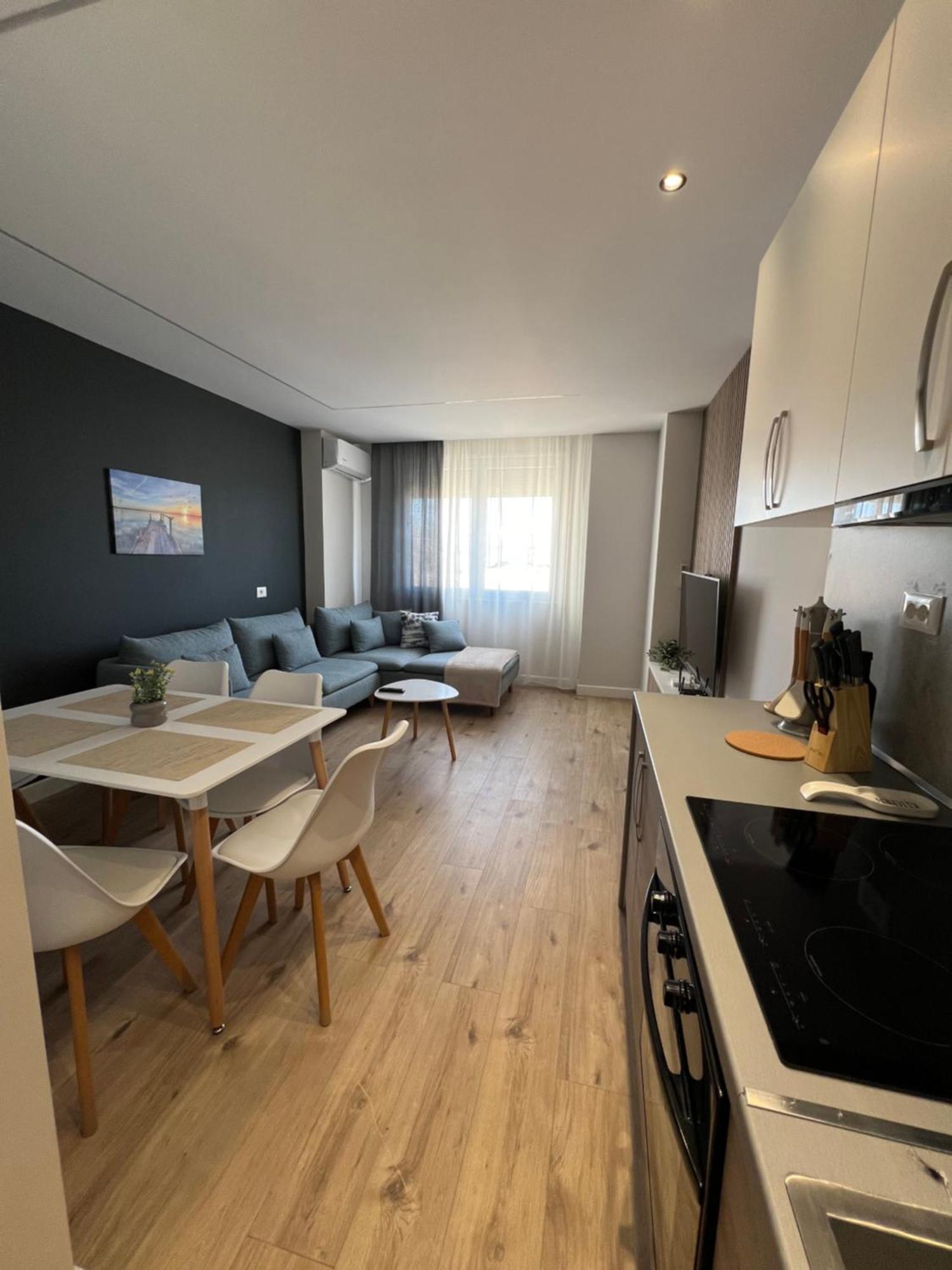 Port View Apartment 2 Durres Exterior photo